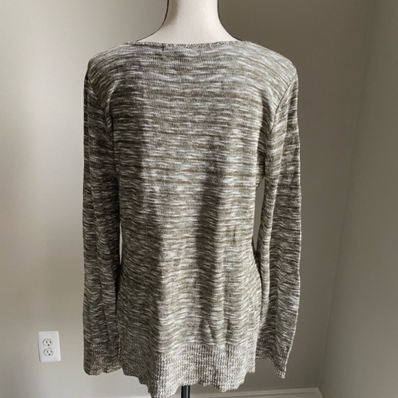 Miami Taupe Front Keyhole Sweater Size M - Picture 4 of 5